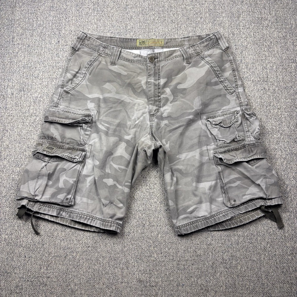 Lee Dungarees Cargo Shorts Mens Gray Camo Outdoor Utility Pockets